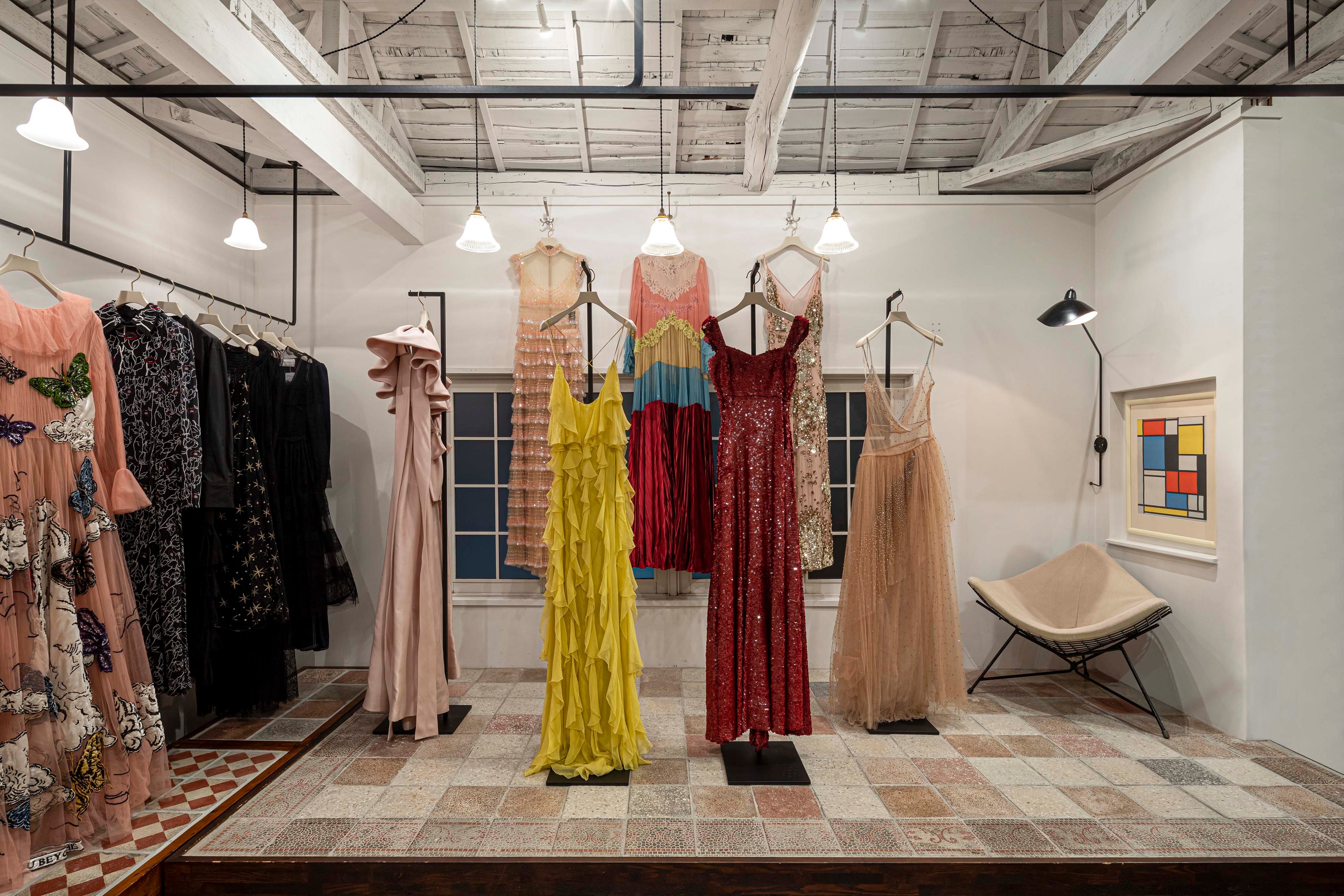 The Vintage Dress 4/18(火)～4/30(日)