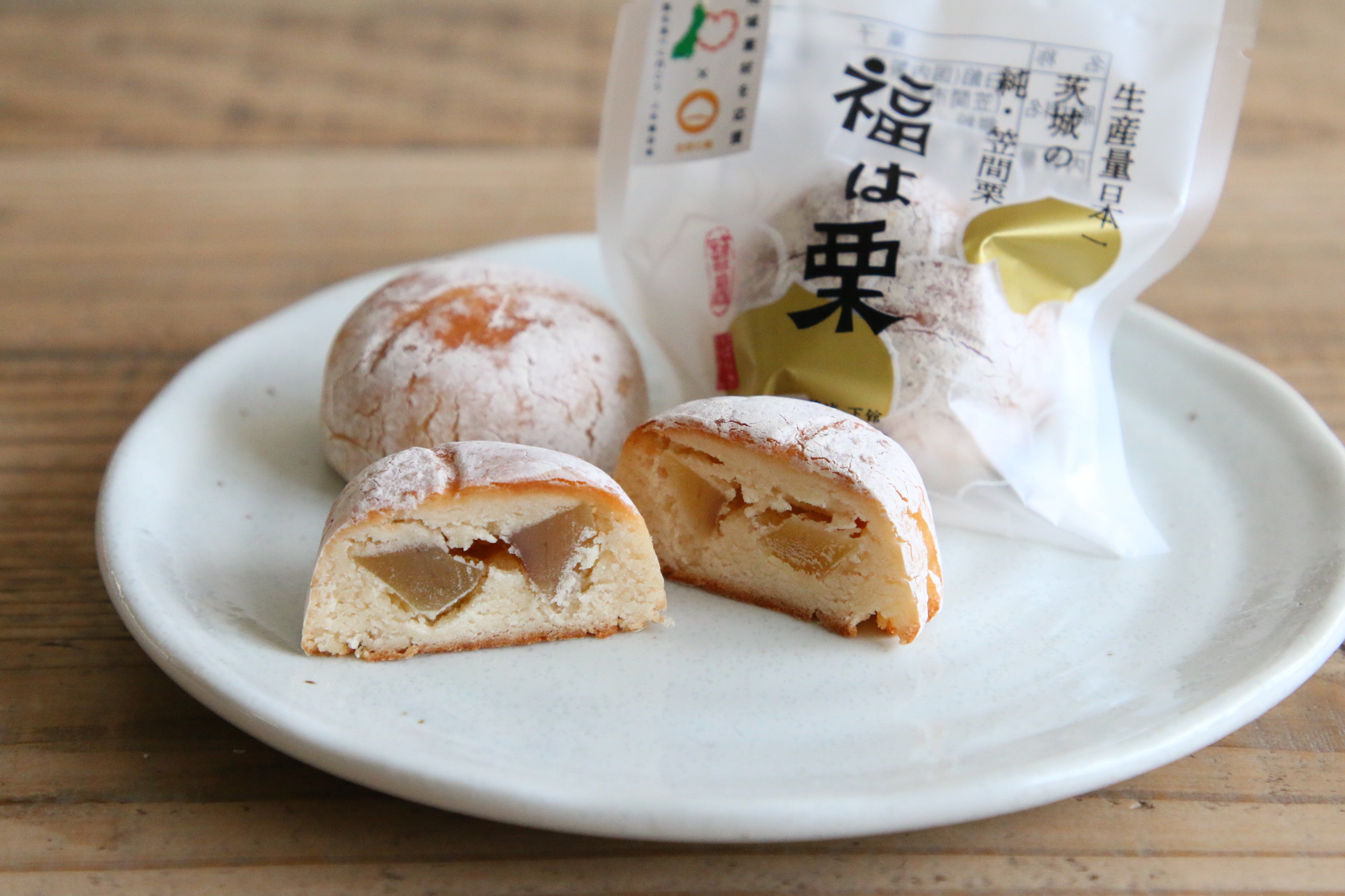 日本初*赤十字支援型の和菓子自動販売機を、茨城県筑西市「館最