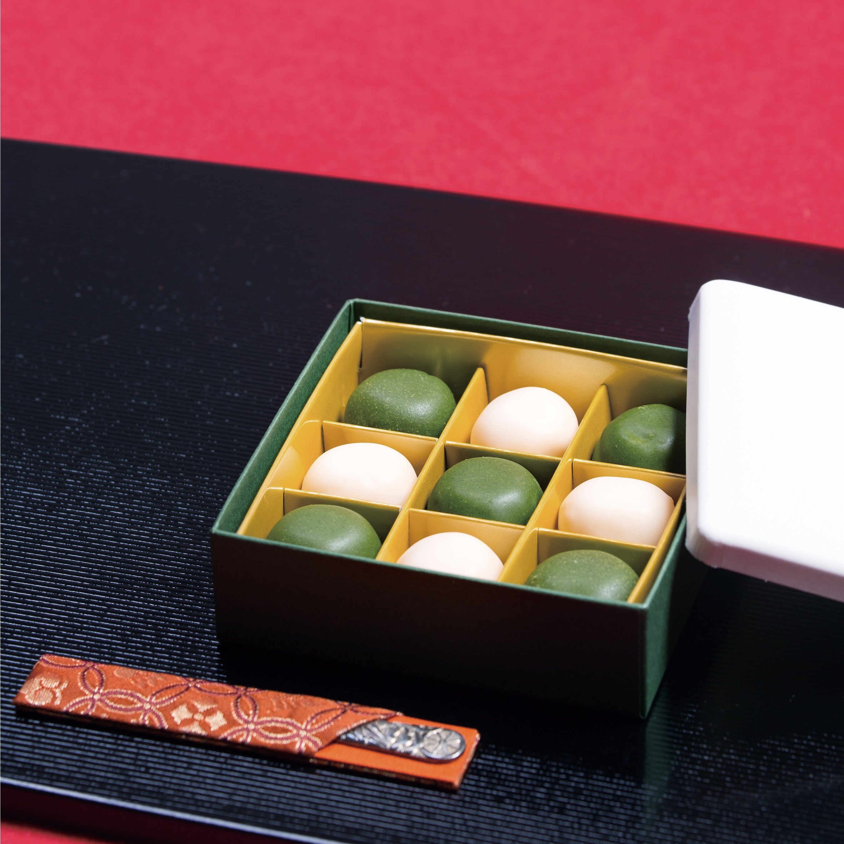 きぬのまゆ玉贅沢抹茶