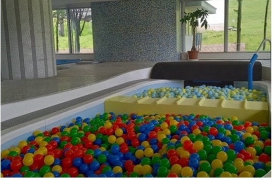 ボールプール