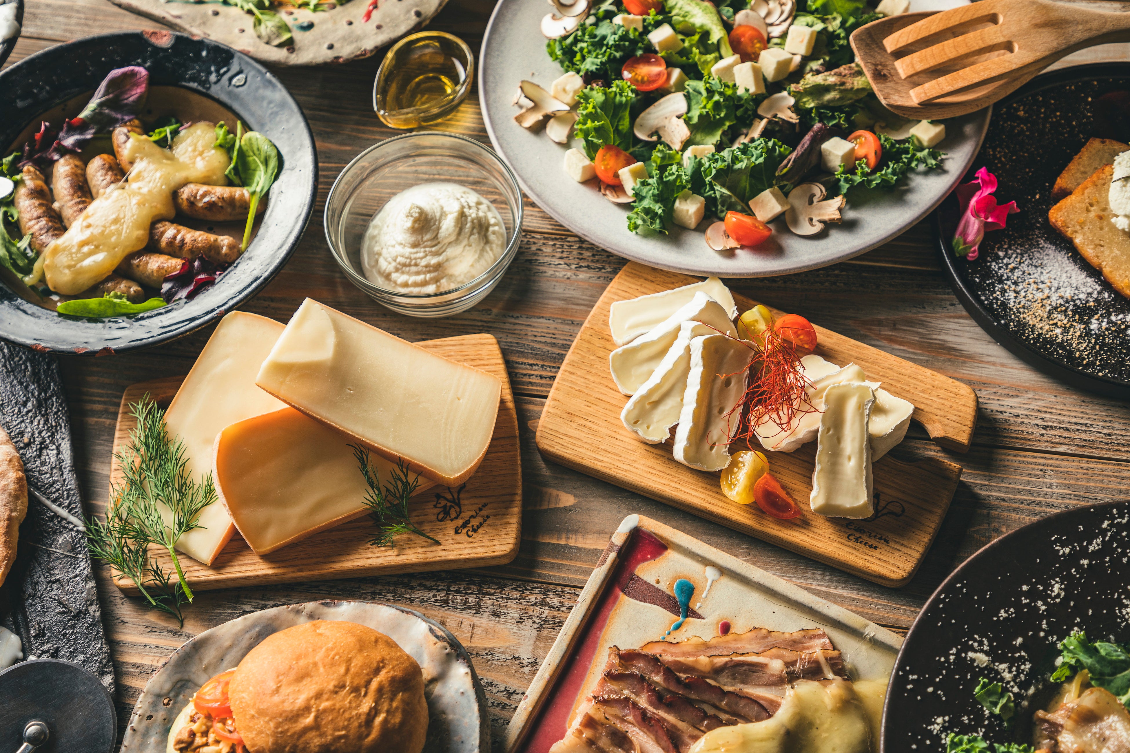 広内エゾリスの谷チーズ社