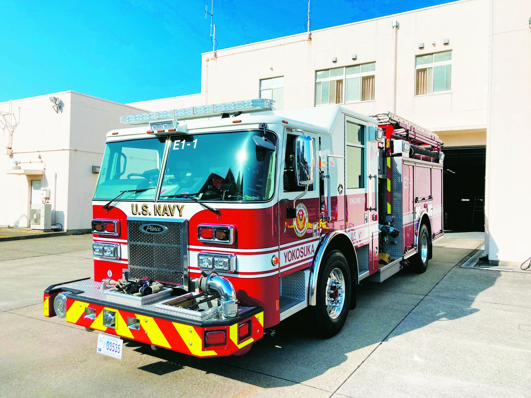 在日米軍消防隊の消防車
