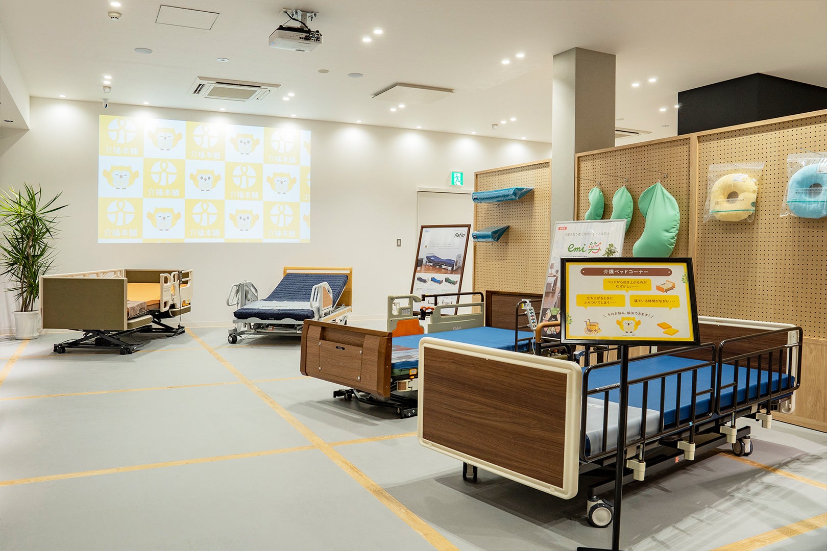 介福本舗内装©SAWARISE