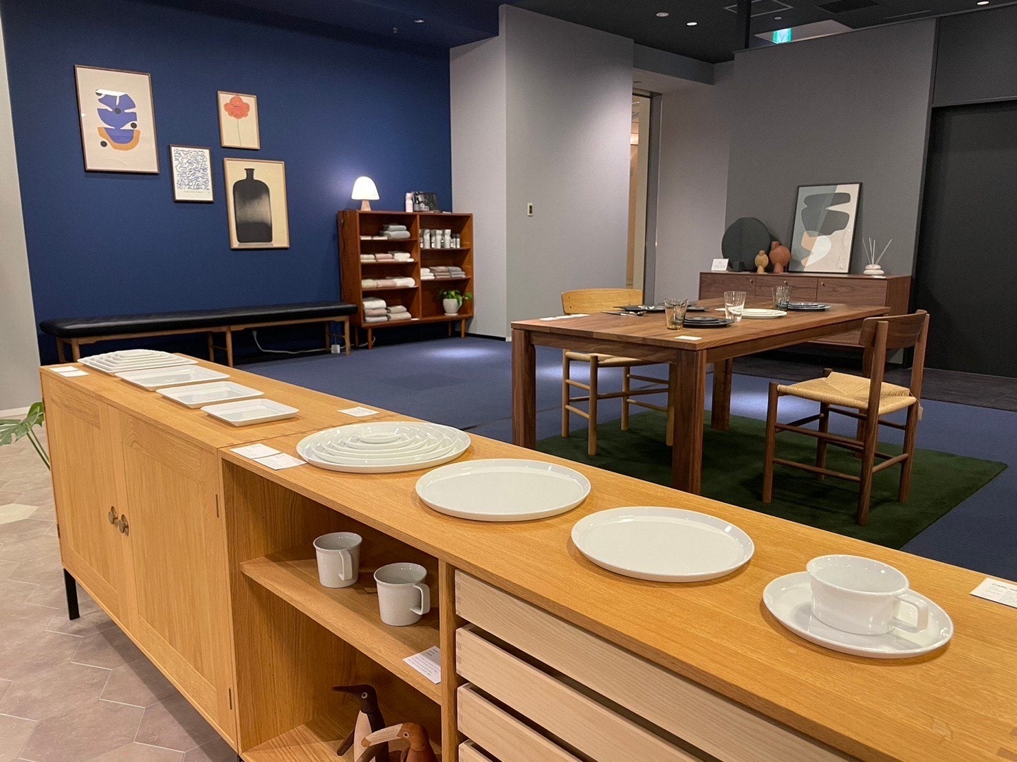 fremtiden POP UP STORE©SAWARISE