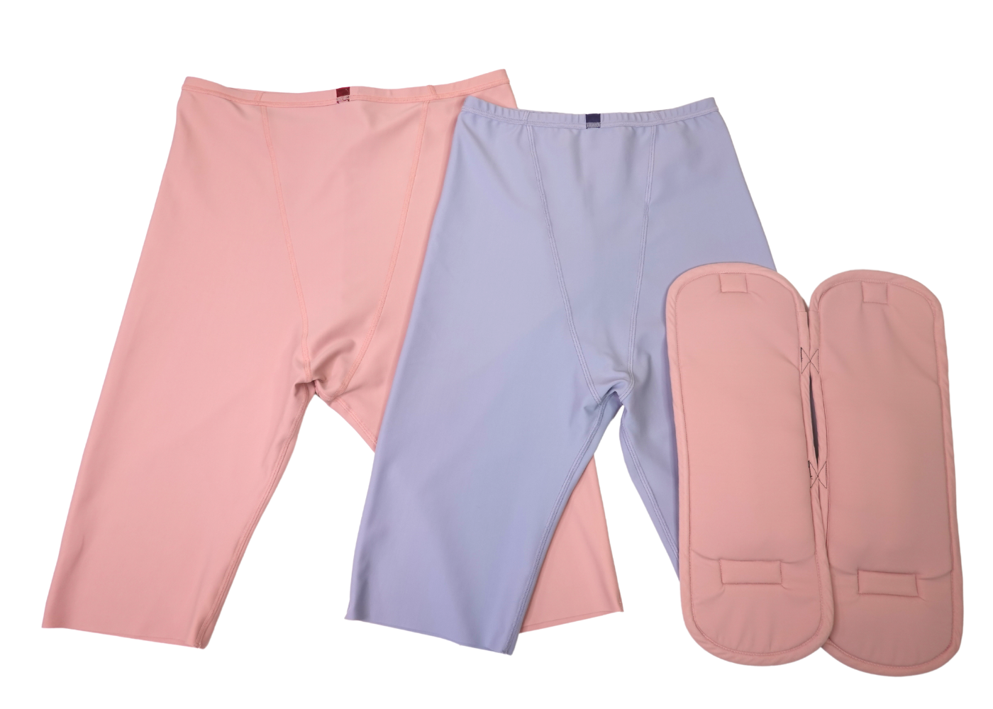 試着品郵送：サイズ違いのスパッツ各1枚、合計2枚、パッド1枚