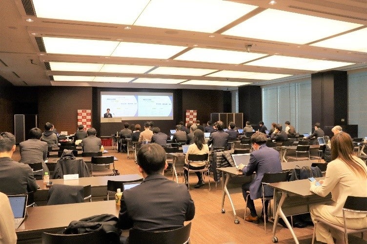 ■代表取締役社長 加藤の登壇の様子