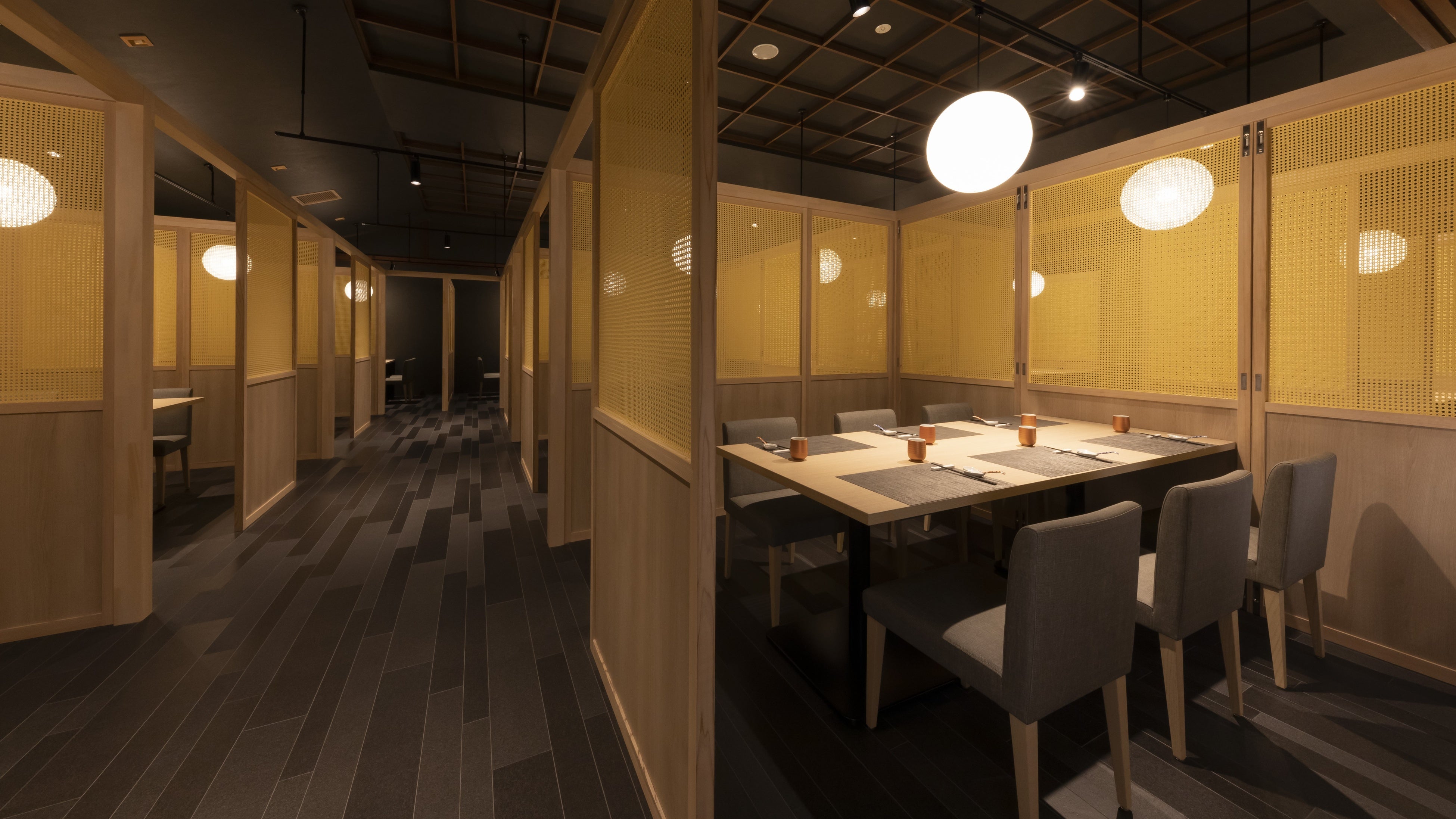 大切な人と個室でごゆっくりお過ごしいただけます