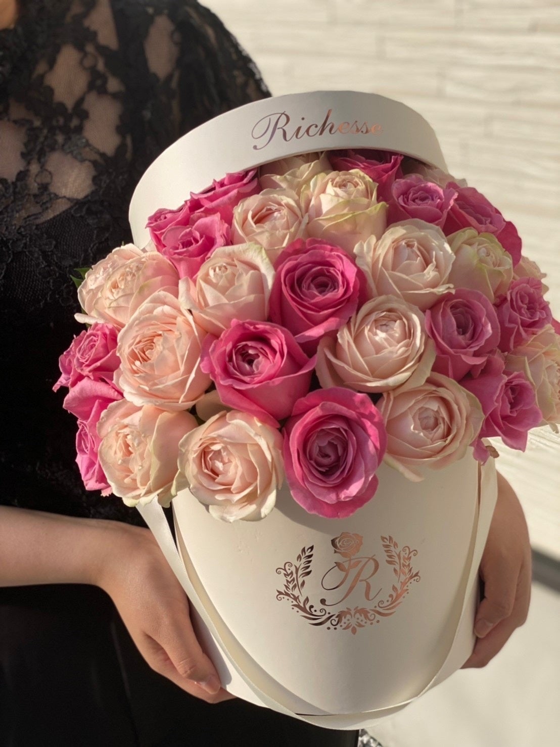 ピンクMIXバラ×白箱【Mサイズ】