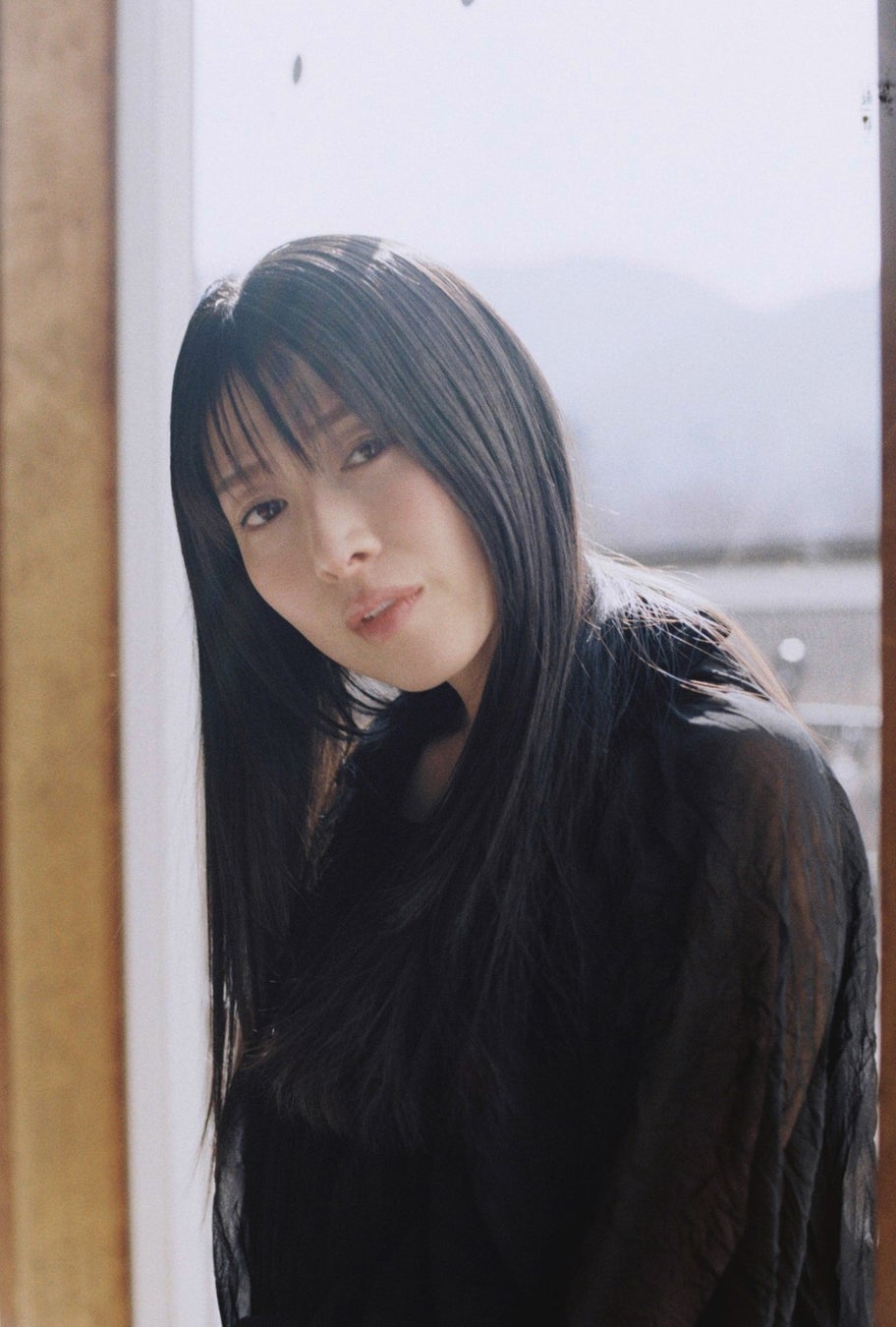 声優・茅原実里の一人芝居『メリーの不思議な夢』の劇伴音楽を、シンガーソングライター・ZAQが担当