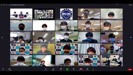 22年度の様子01：全国の高校生がオンラインで競技会に参加をしている様子