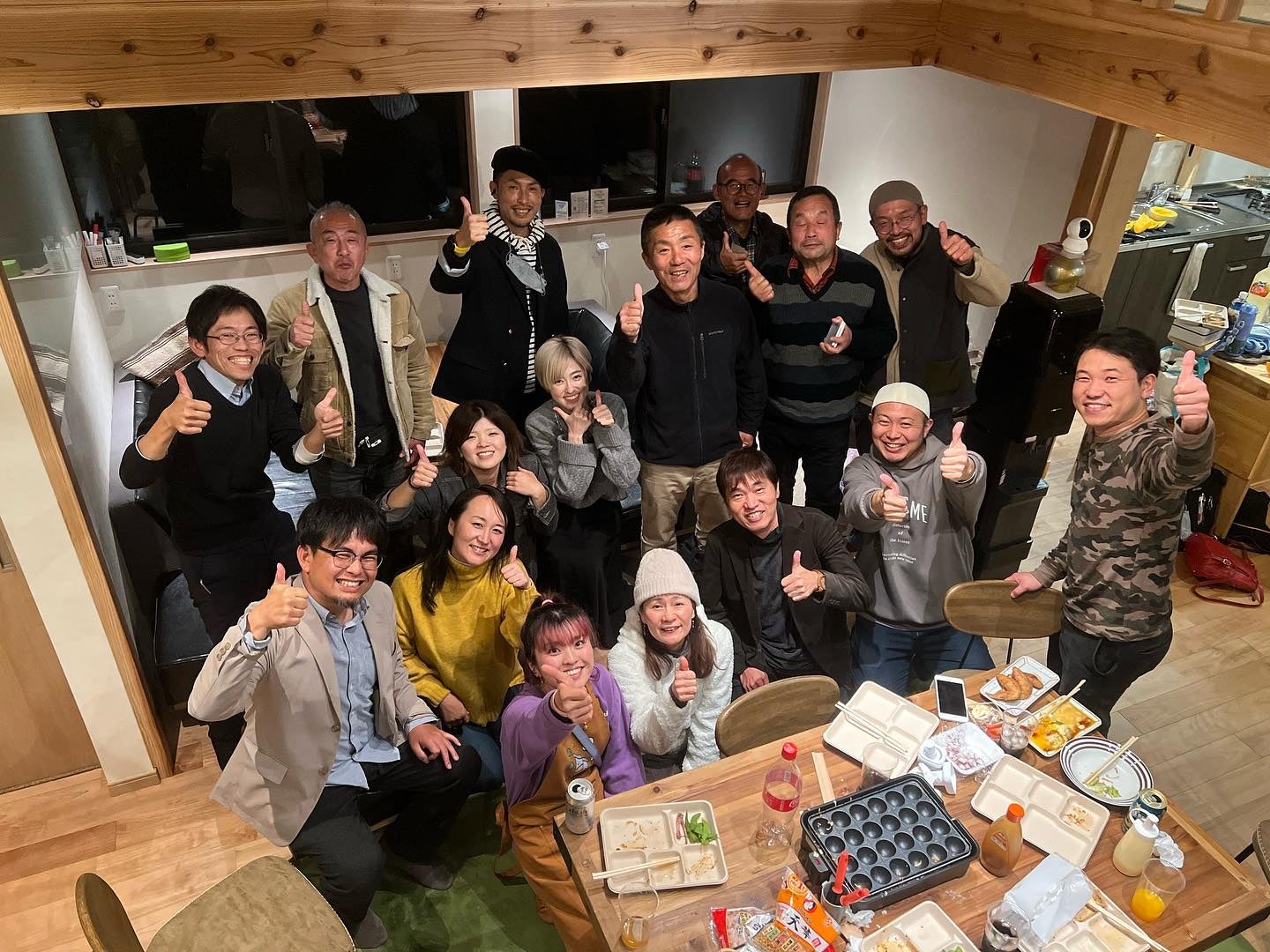 音無てらすで行った忘年会の様子