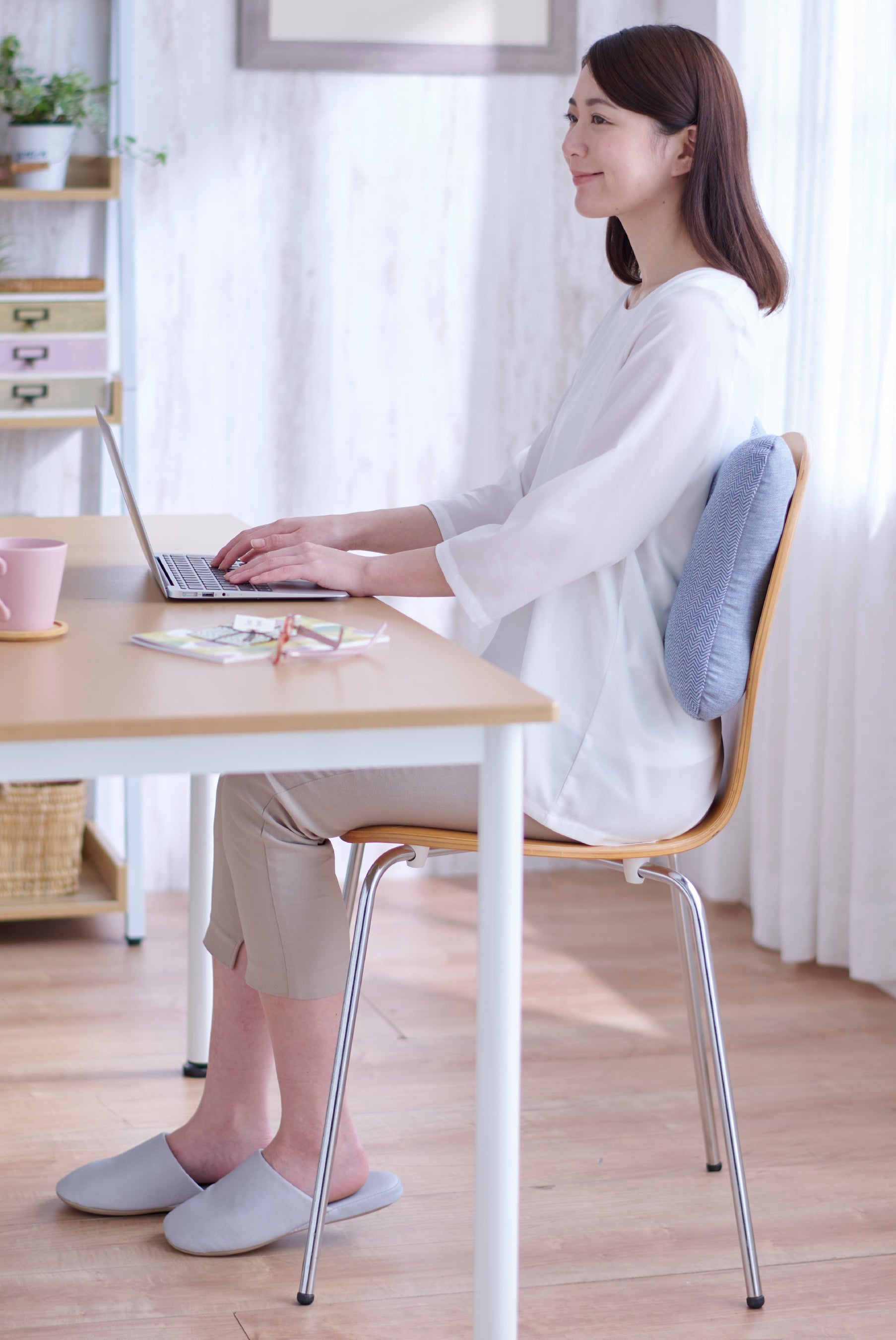 konemuri+  パワーナップピロー Beauty