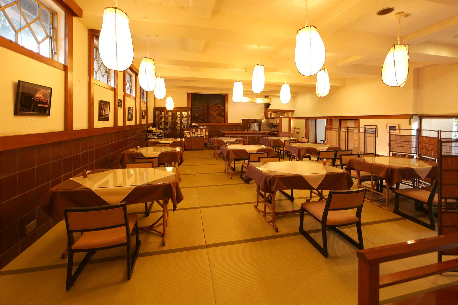 旬の会席を味わうお食事処