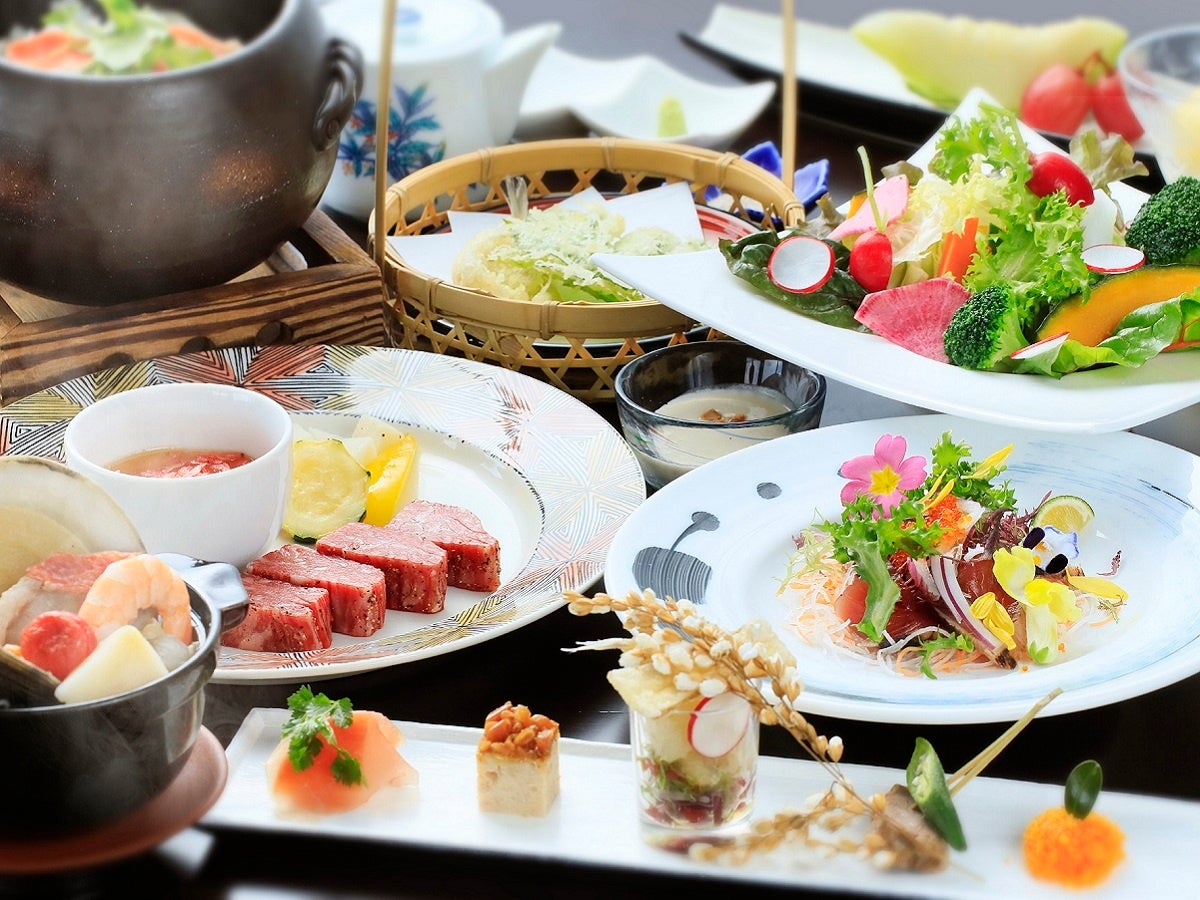 五感で愉しむ会席（ゆとりろ熱海）