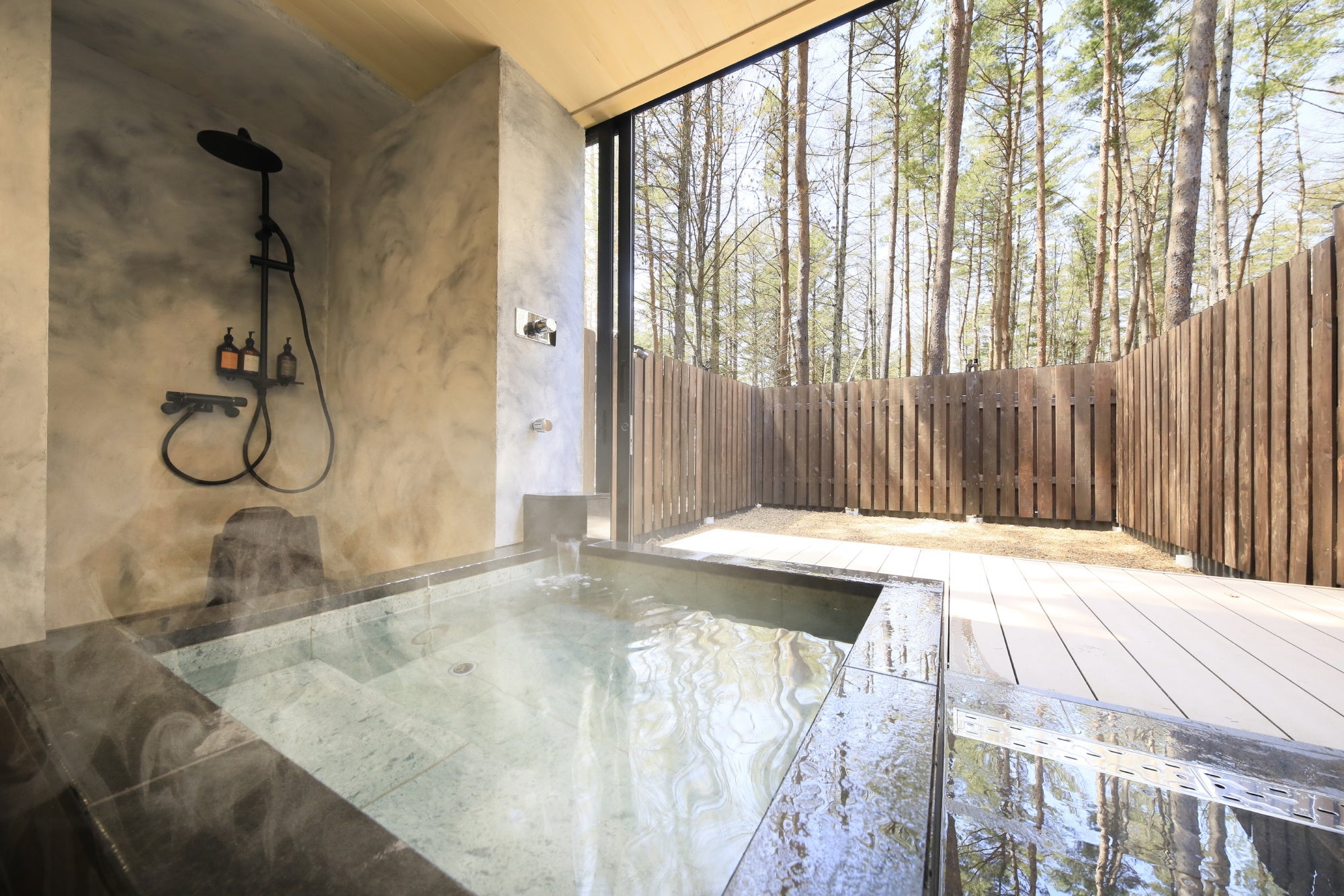 ドッグガーデンツイン