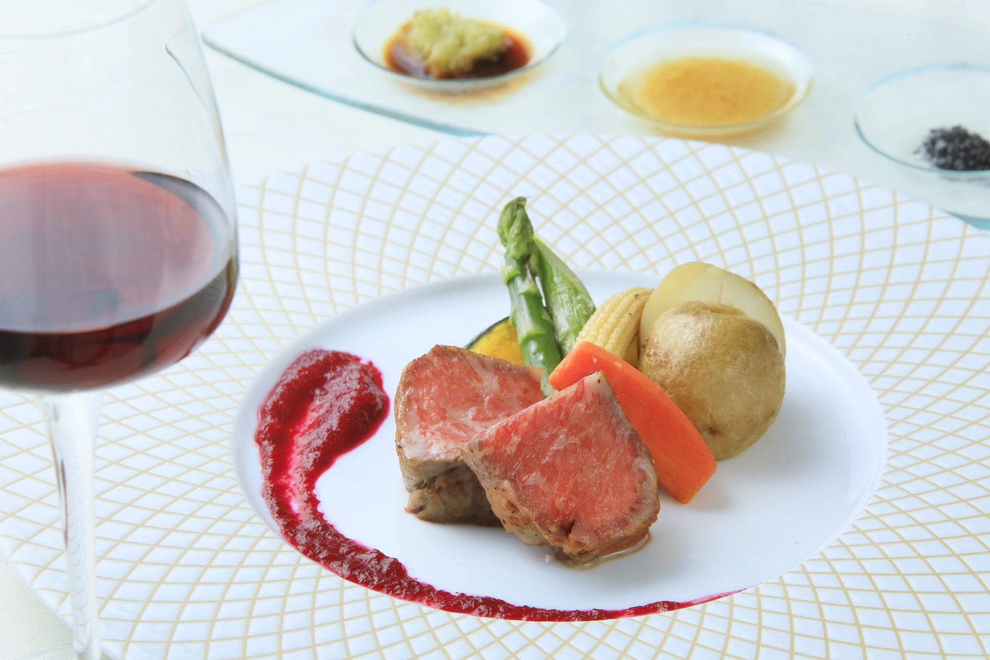 メインのステーキ