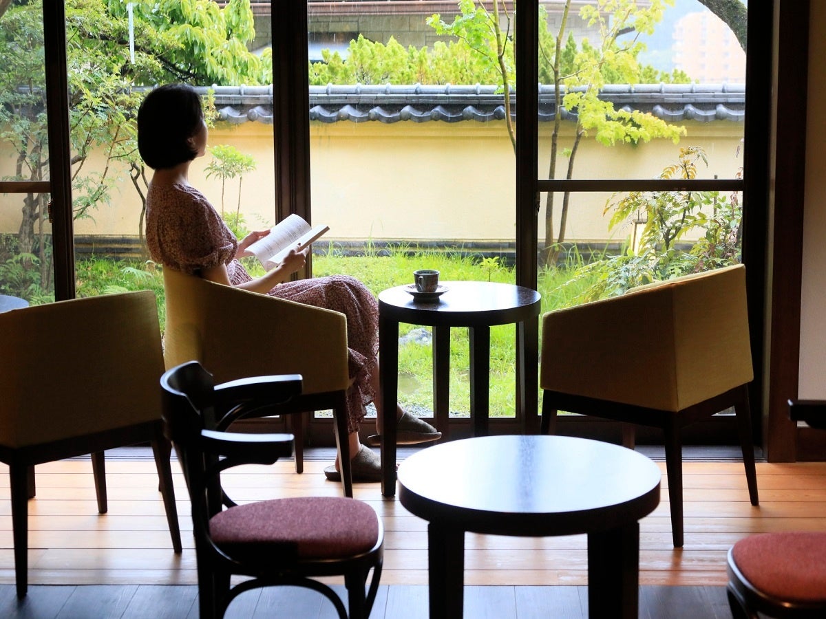 Cafe＆Library「牡丹」(ゆがわら風雅)