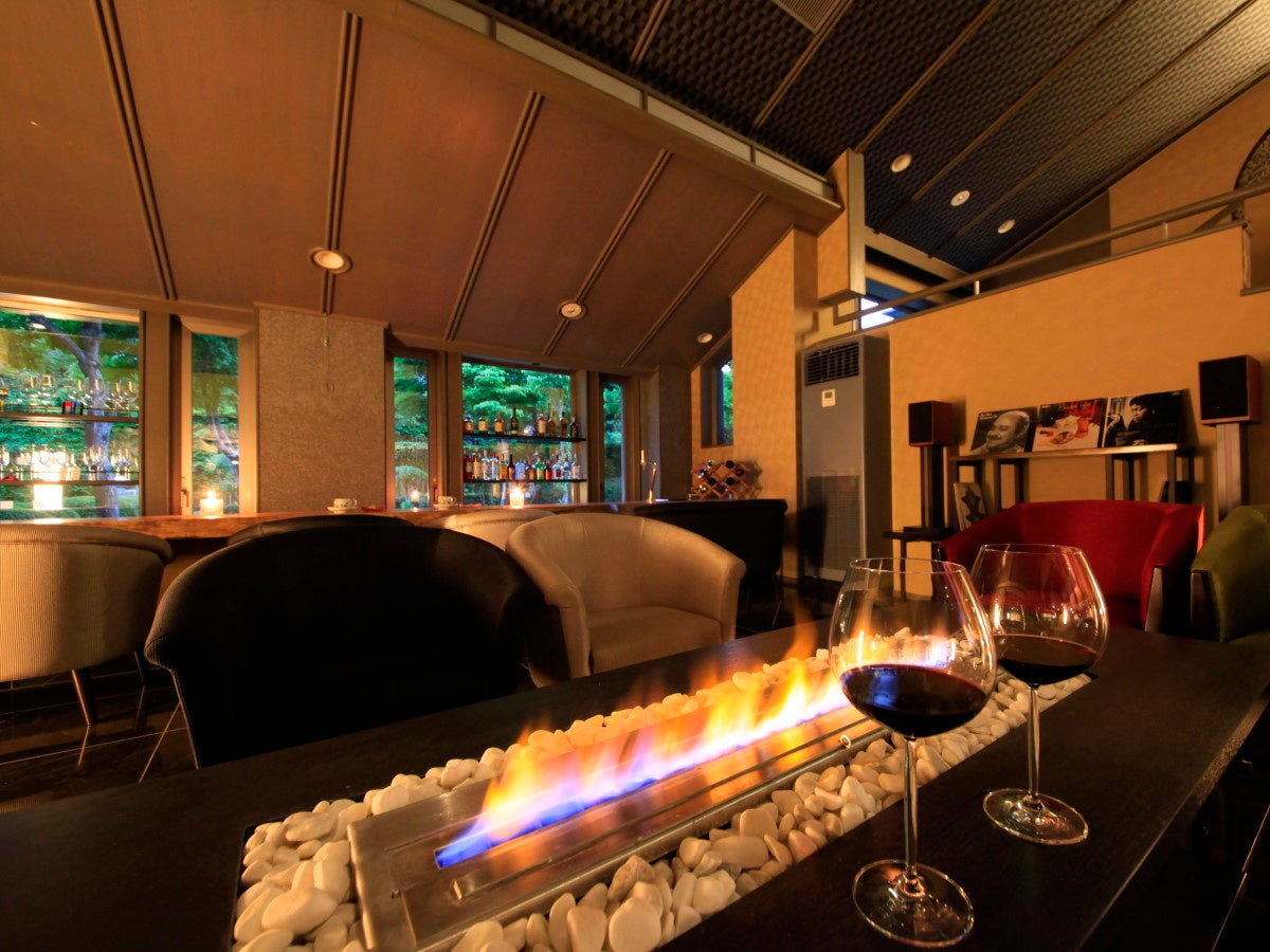 【箱根風雅】本館ロビー