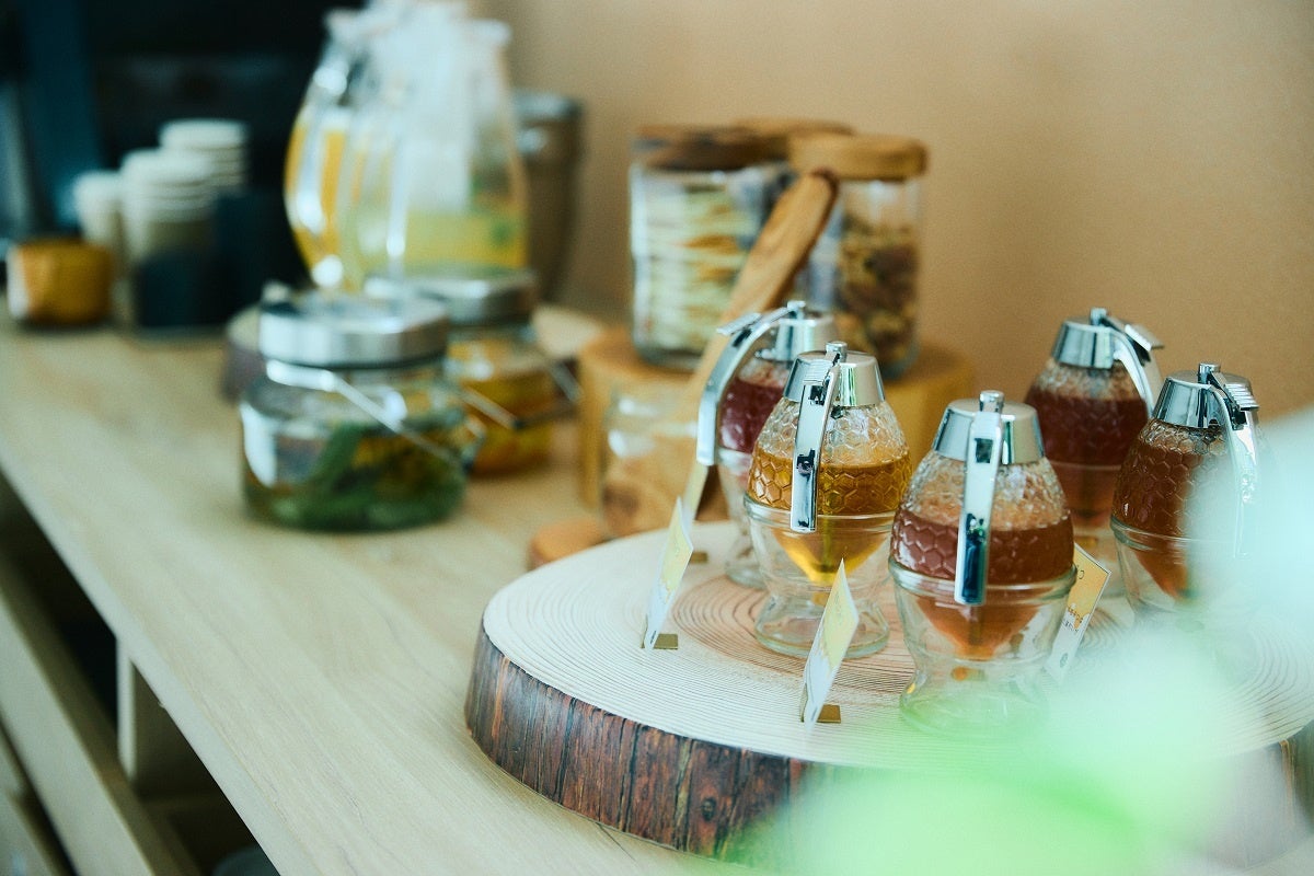 ウェルカムドリンク・フードでははちみつも愉しめる（フォートリート草津）