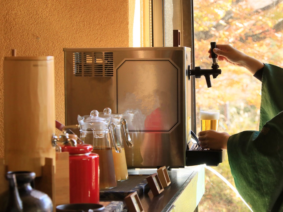 【奥日光ホテル四季彩】ウェルカムドリンクコーナー