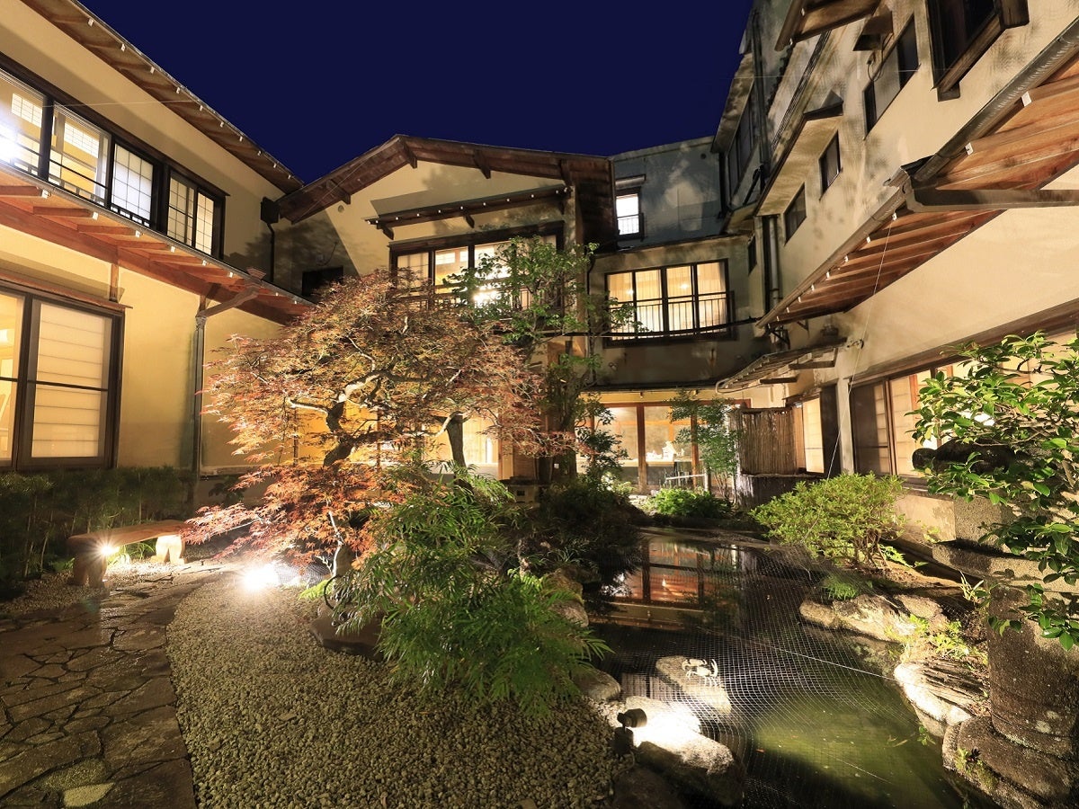 【ゆがわら風雅】四季を感じる日本庭園