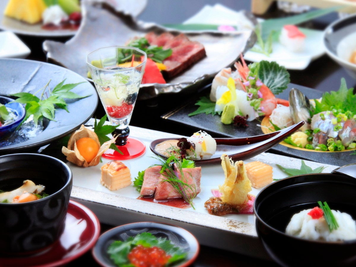 旬を愉しむ会席（箱根風雅）