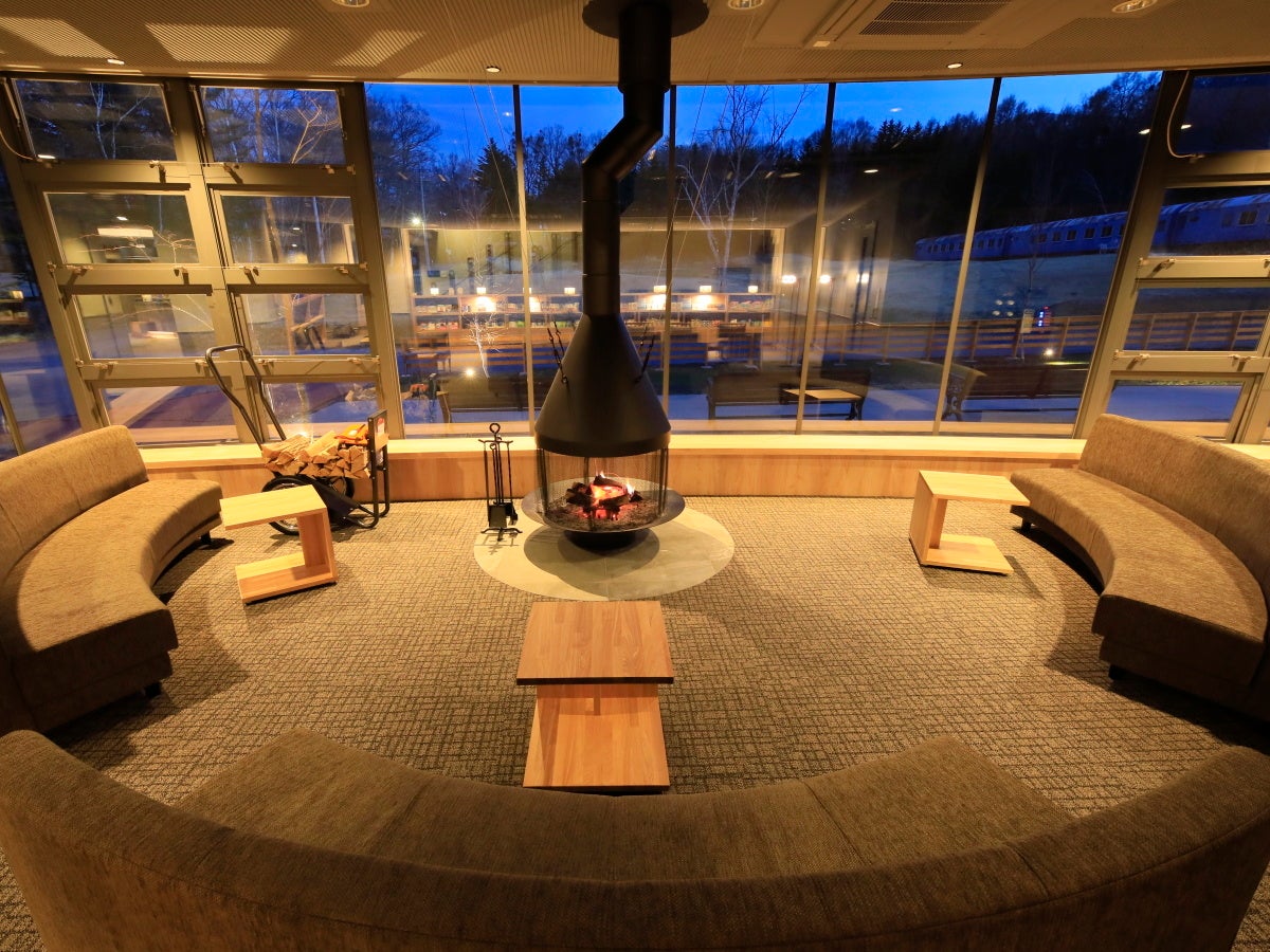 ロビーラウンジ（ゆとりろガーデン北軽井沢with DOGS）