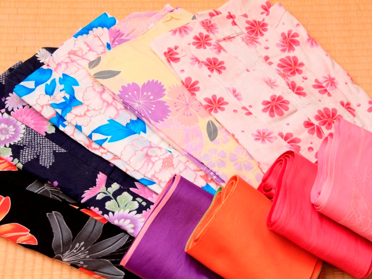 色浴衣を無料でご用意