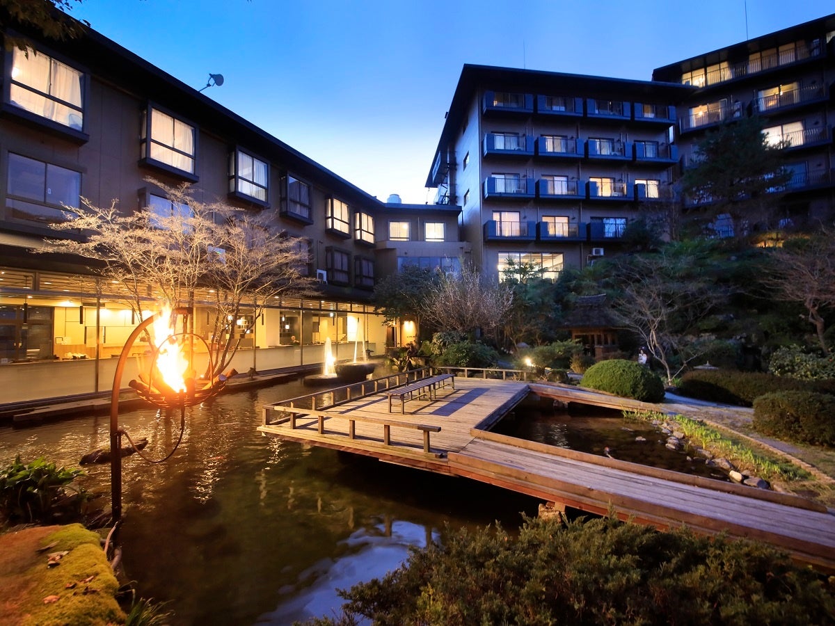 広大な日本庭園