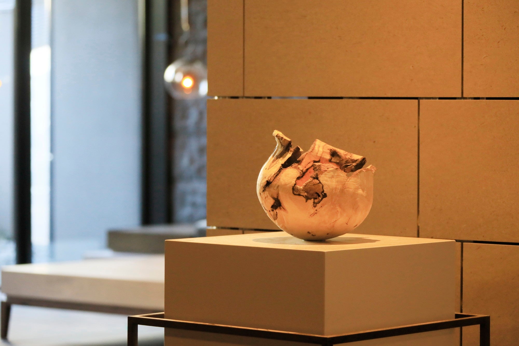 館内にはこだわりのアート作品がございます