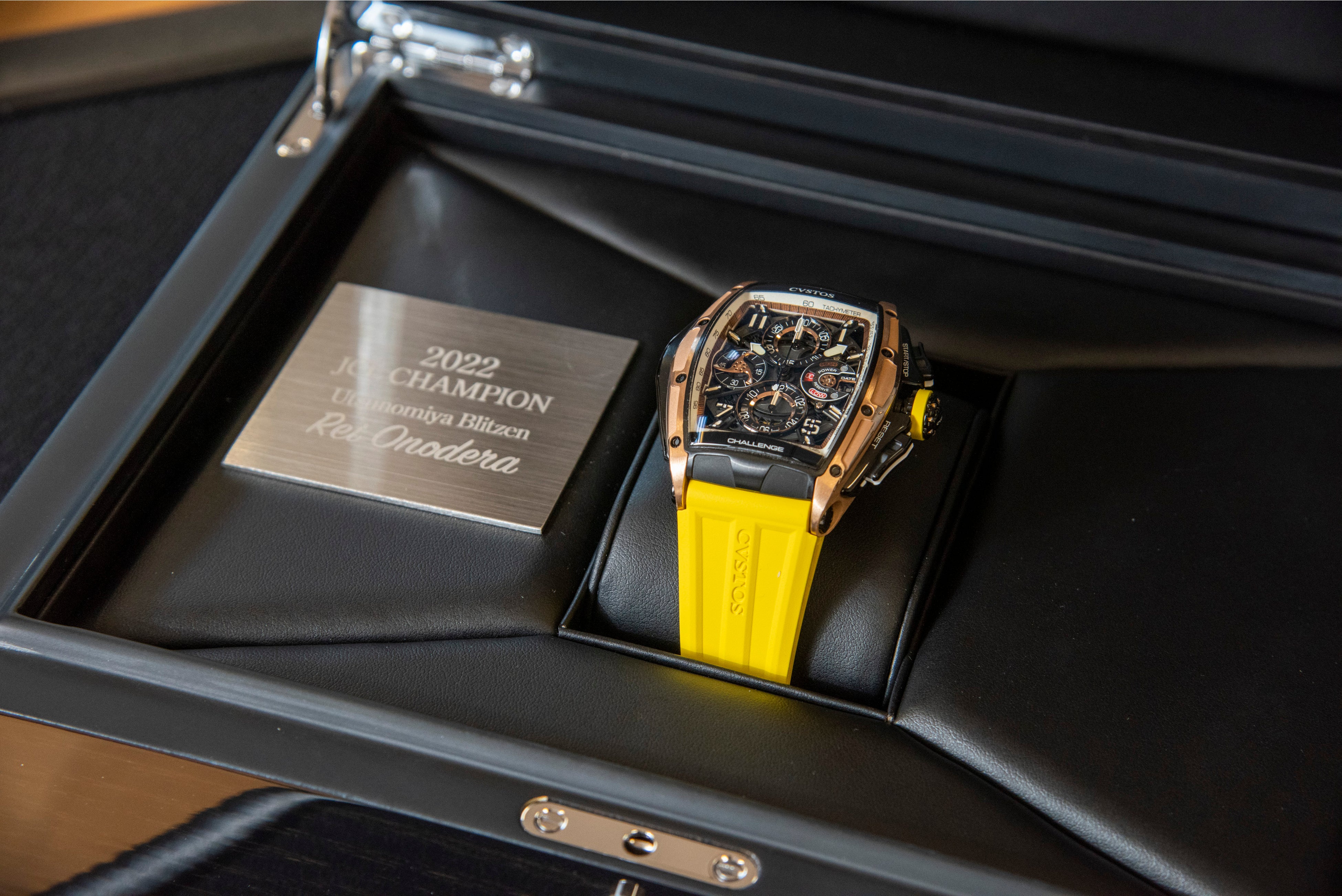 2022Yellow Jersey Champion Watch