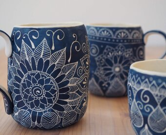 ヨシノマユコ氏作品