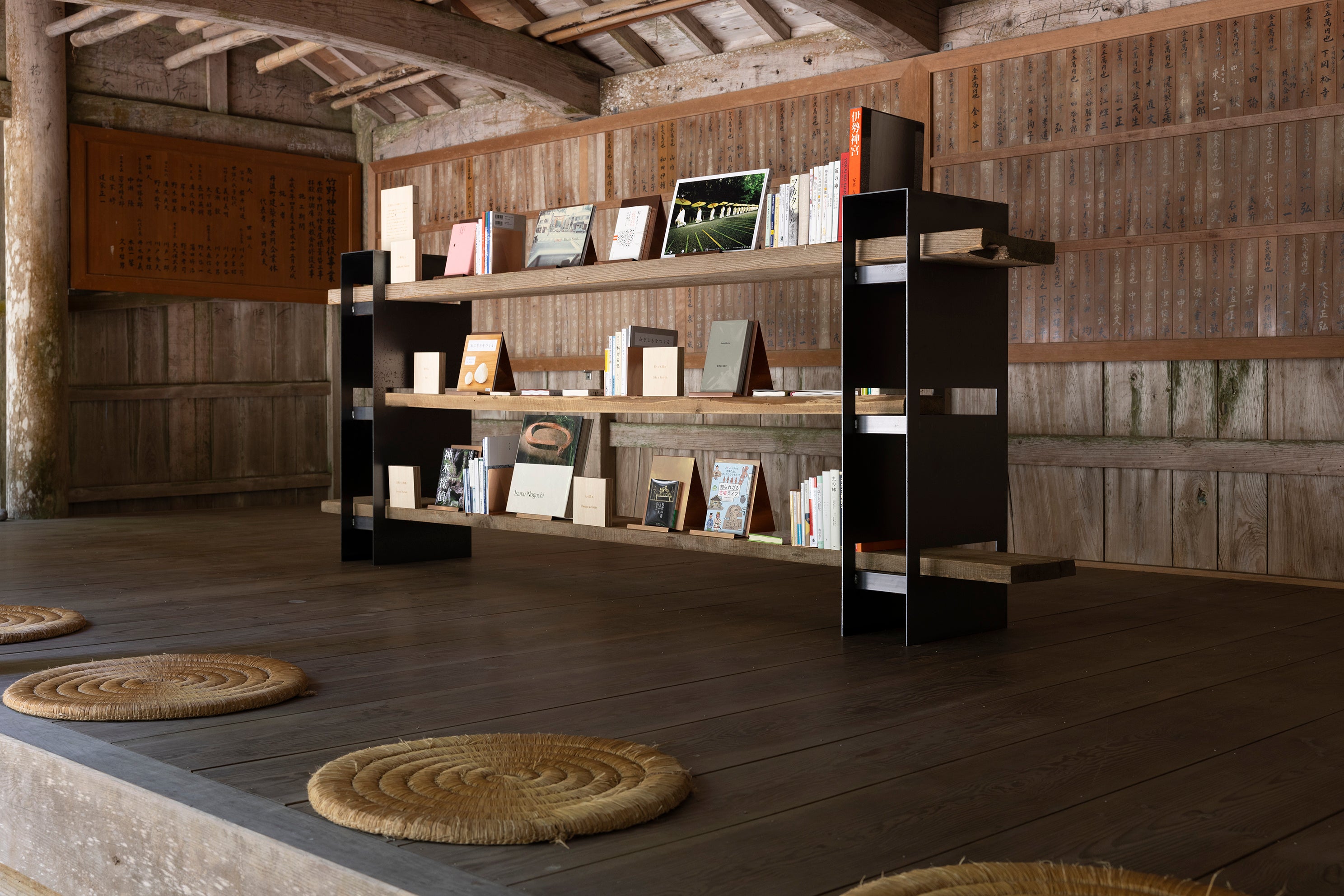 「ライブラリー」幅允孝