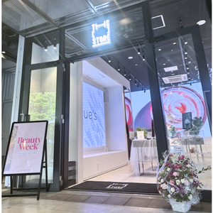 「THE [　] STORE」