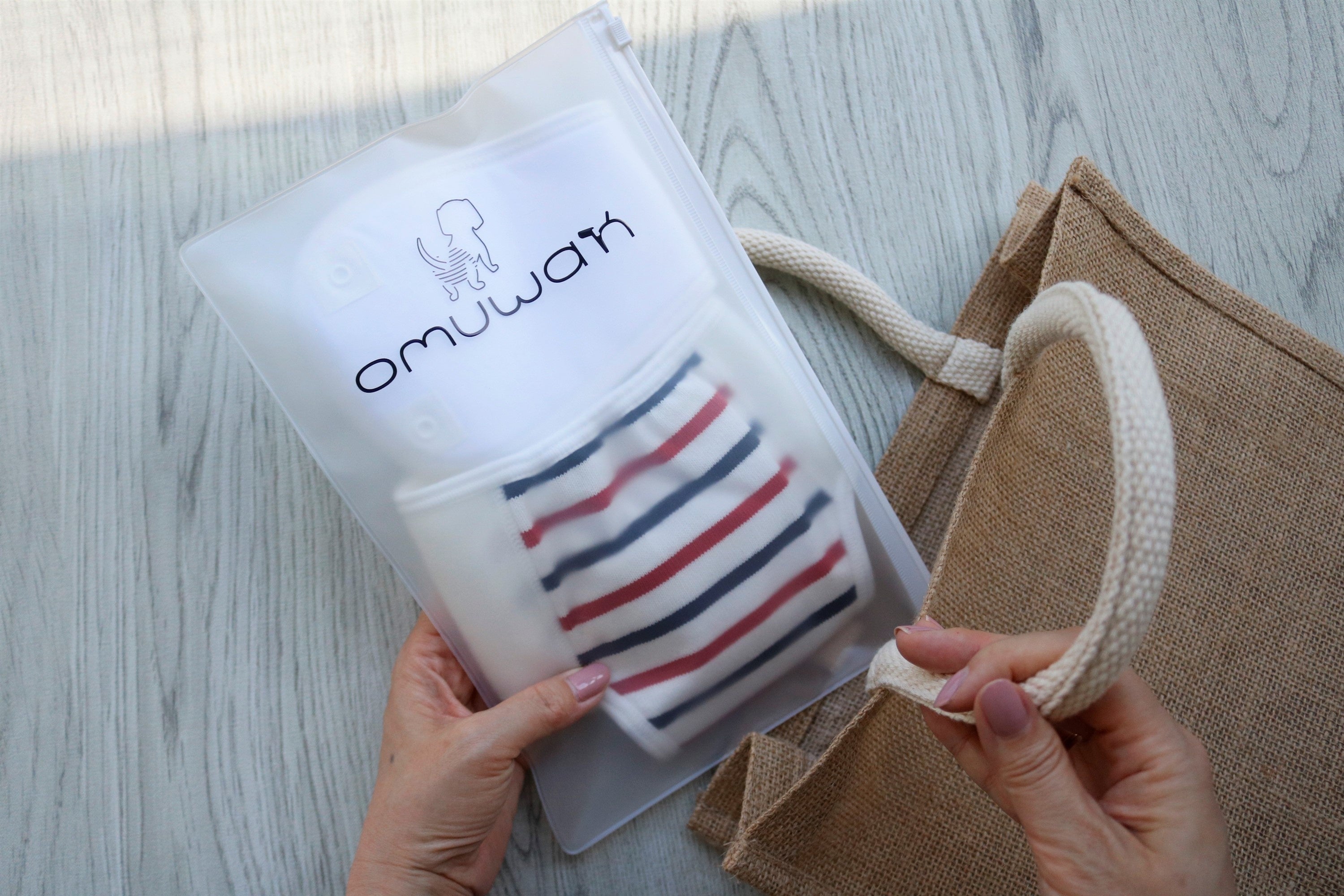 環境にやさしい素材で作ったオリジナルポーチはぜひ繰り返し使ってください