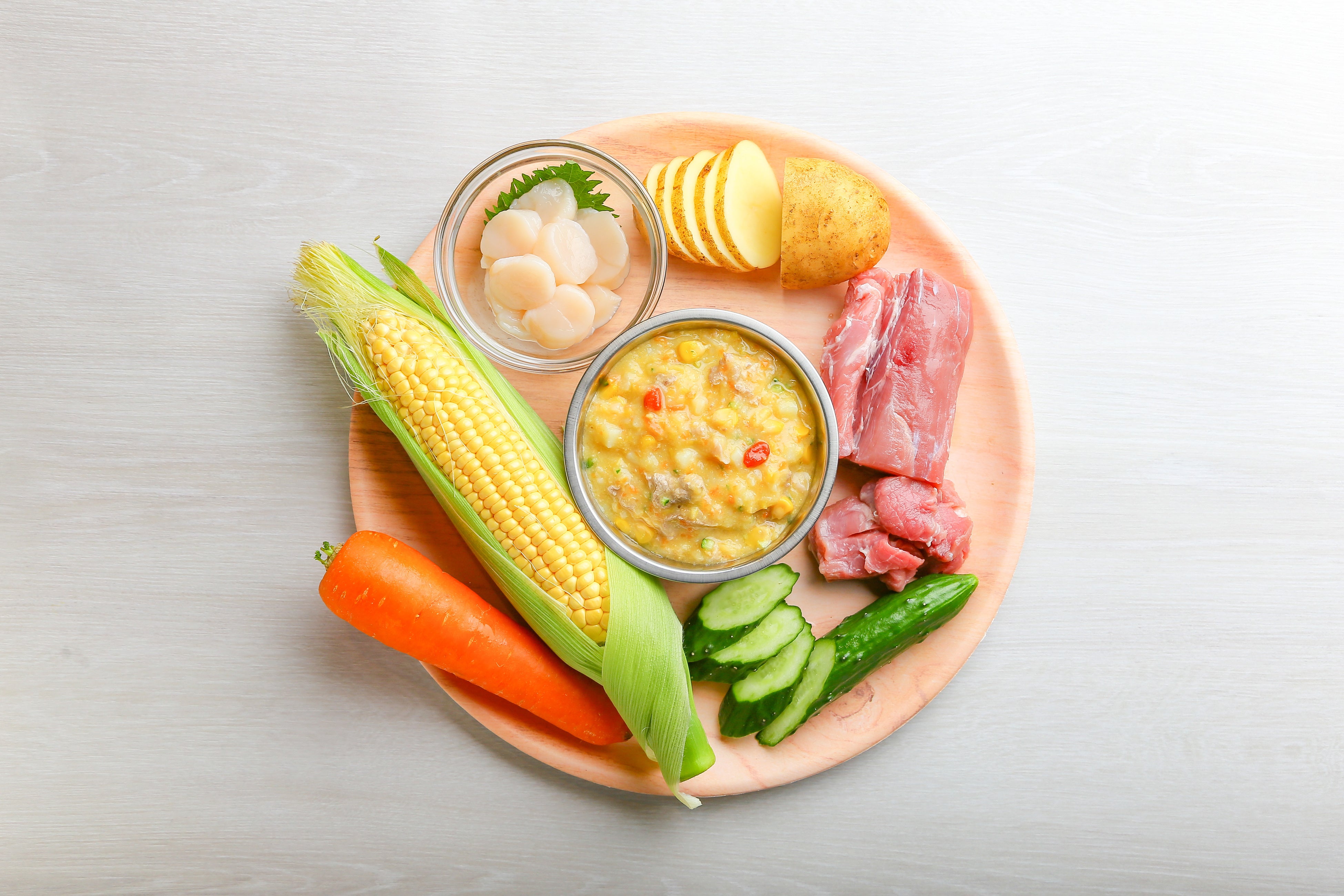 夏の限定【ホタテと夏野菜のコーンチャウダー】