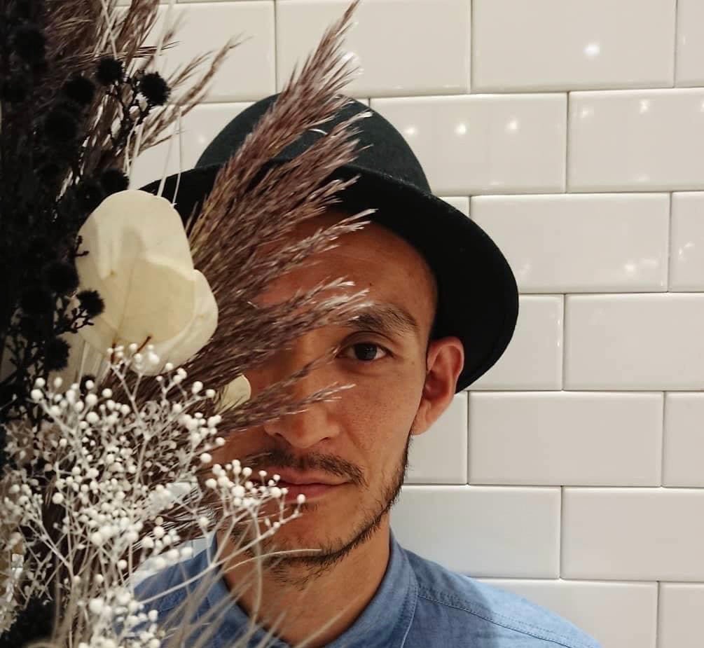 planteiss代表 岡 賢哉 masaya oka