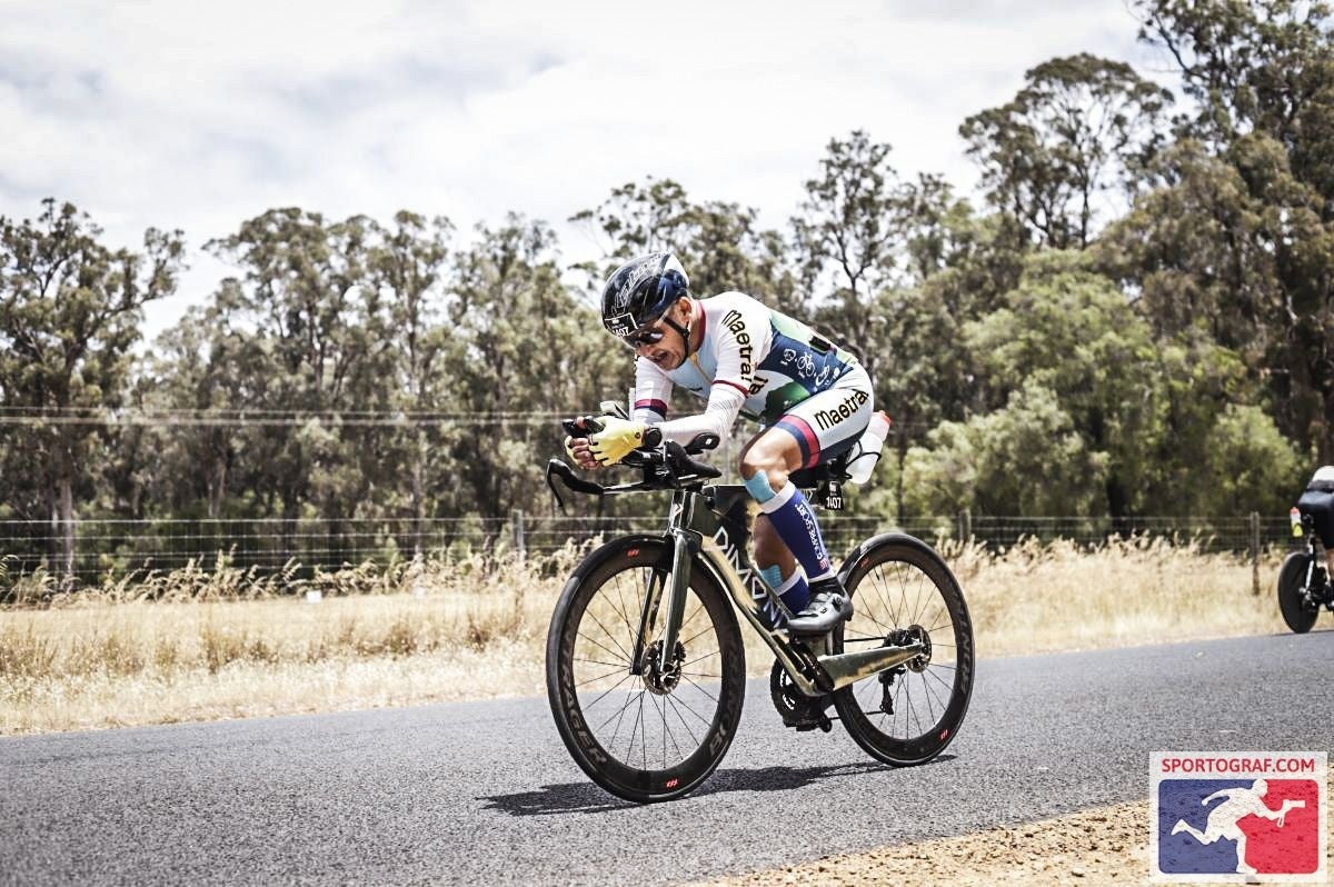 トライアスロンでの悩みがきっかけ