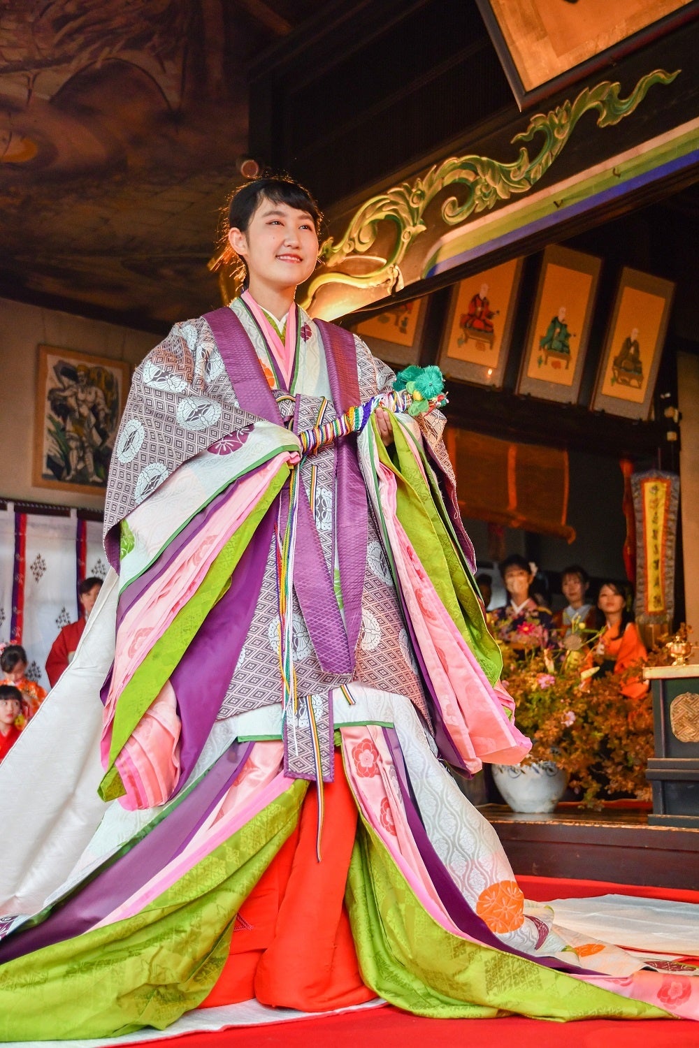 ちよだ着物コレクション「十二単」、光恩寺