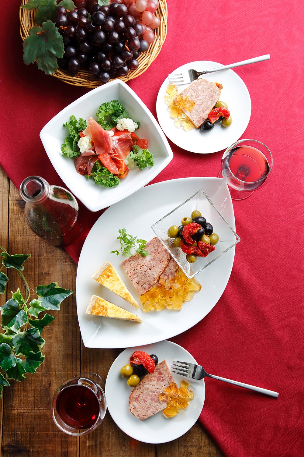 オードブルやサラダ