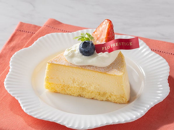 FLOの日限定 ベリー仕立てのベイクドチーズケーキ