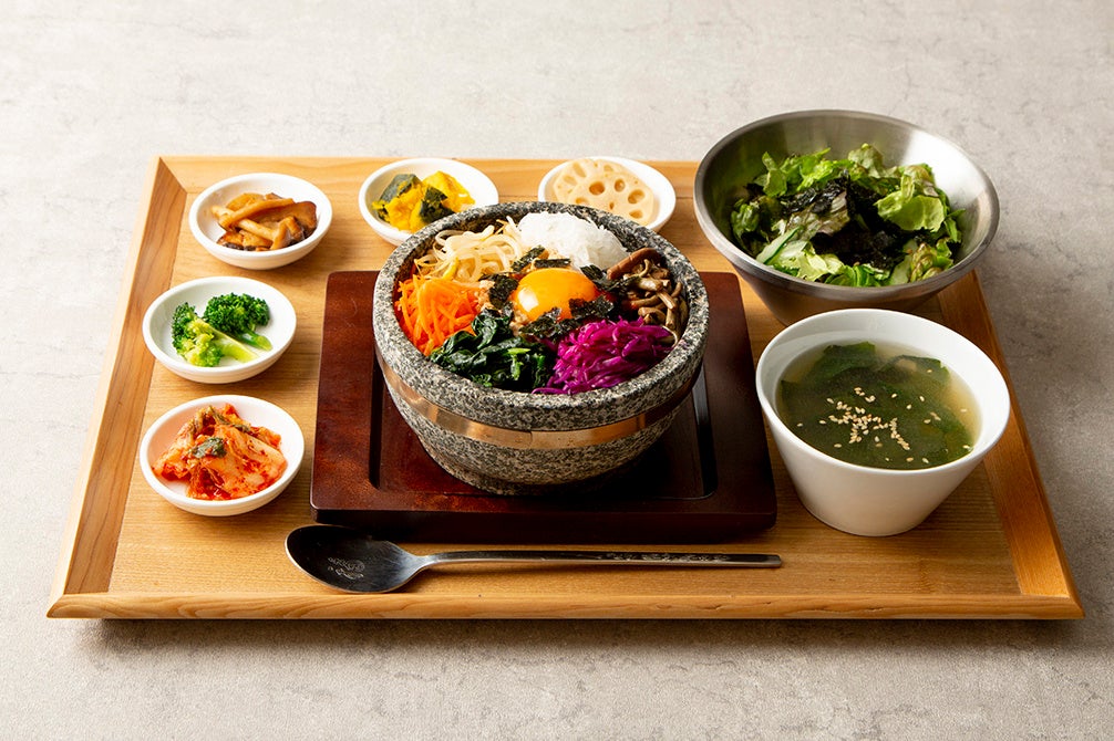 9種の具材の石焼ビビンパ定食(イメージ)