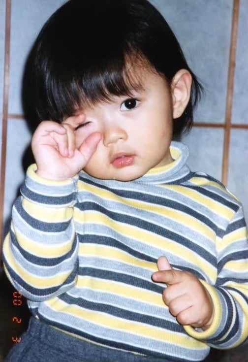 大沢あかね 直筆サインポラ+イベント写真+写真集帯付+DVD特典付 51mQmluo5SL._UF350,350_QL50_.jpg