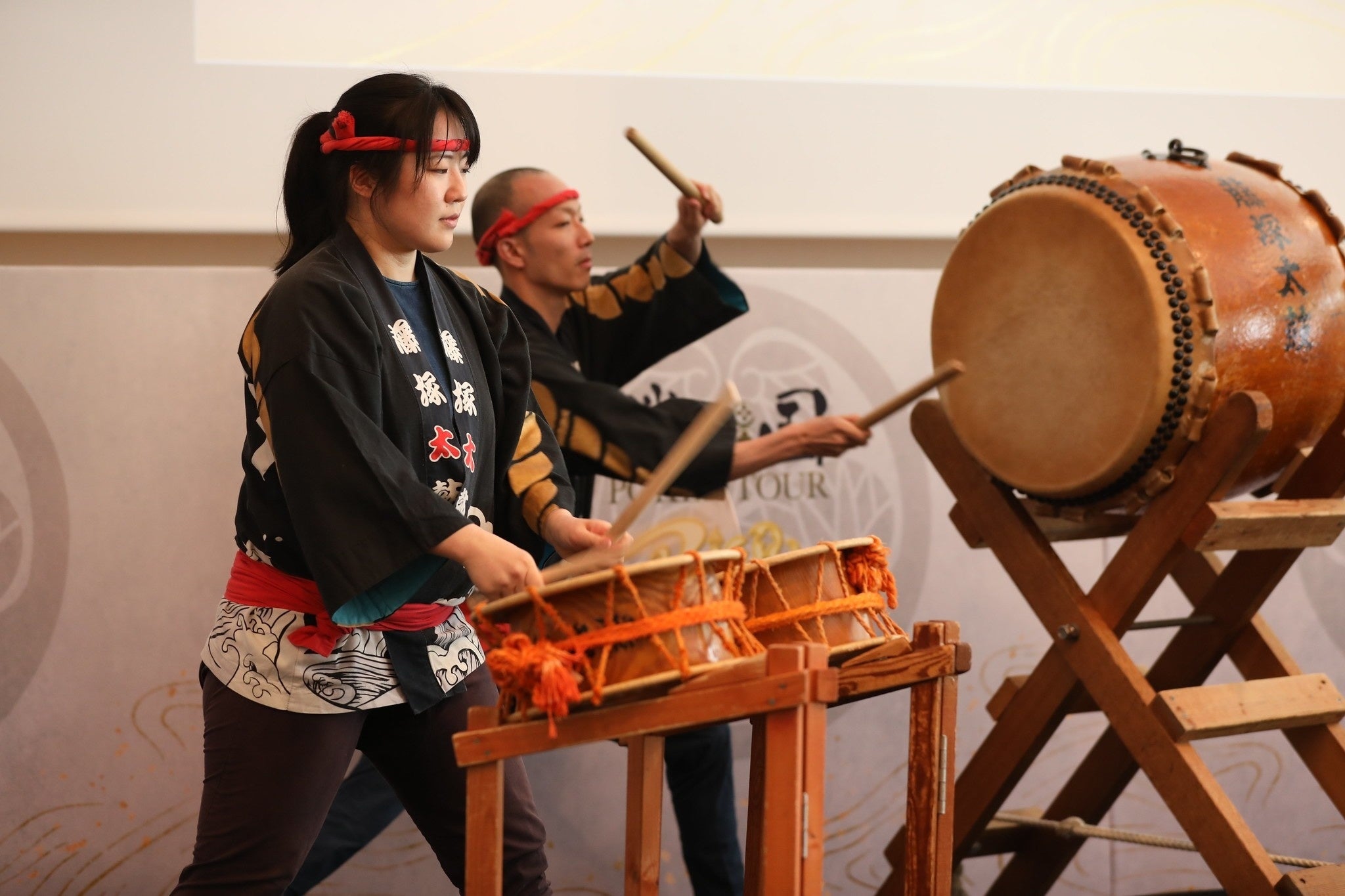 藤塚太鼓さんによるステージ