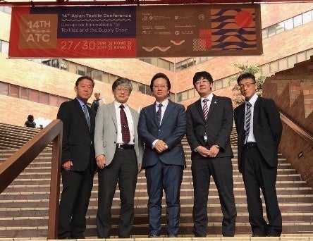 (左から)商品企画開発部 次長・高橋英樹、東京工業大学・鞠谷雄士特任教授、当社社長・津村佳宏、商品企画開発部 リーダー・佐藤駿祐、同部 サブマネージャー・関正敏