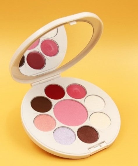 BLINDMAKE UD パレット