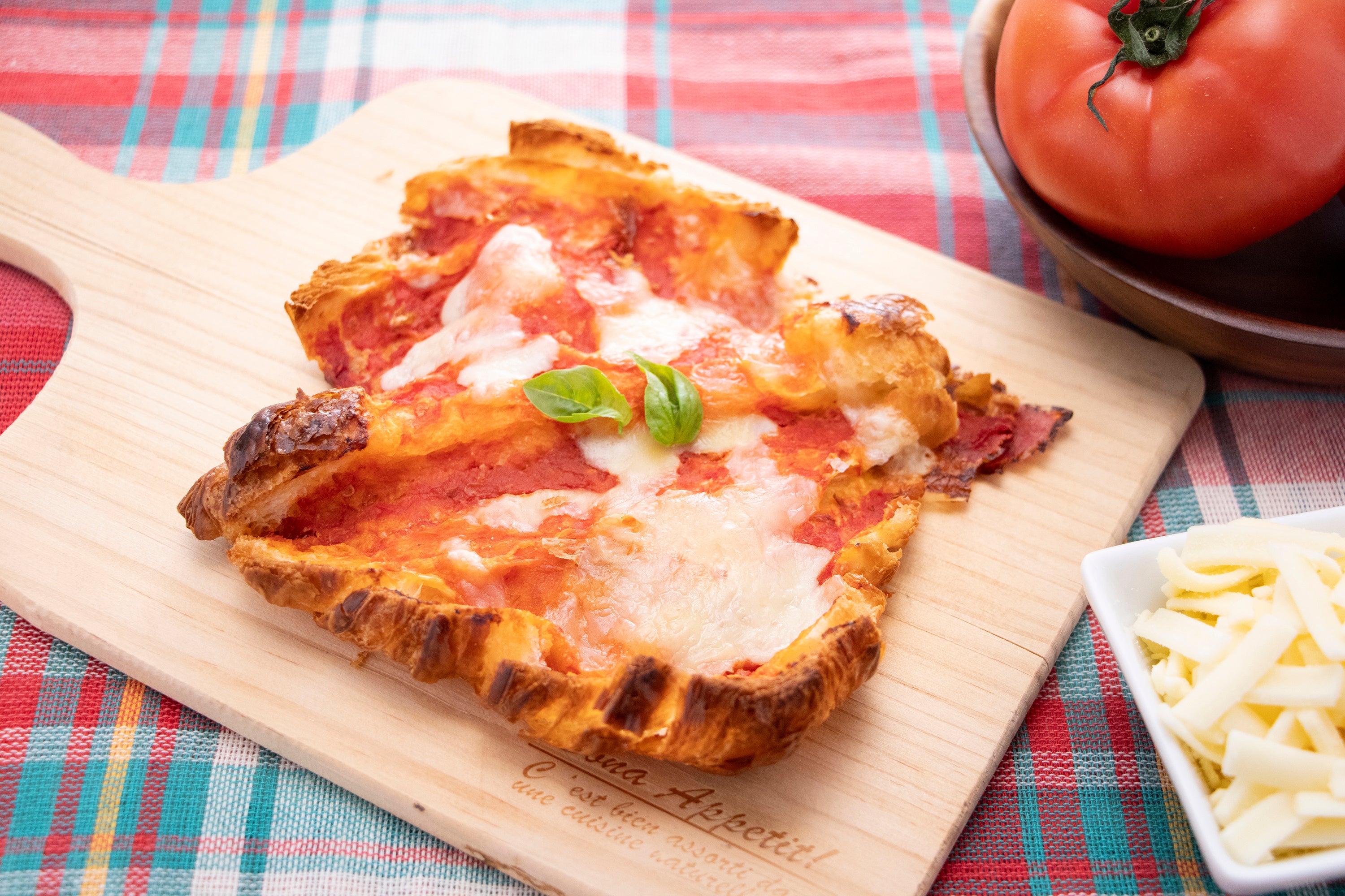 マルゲリータクロワッサン