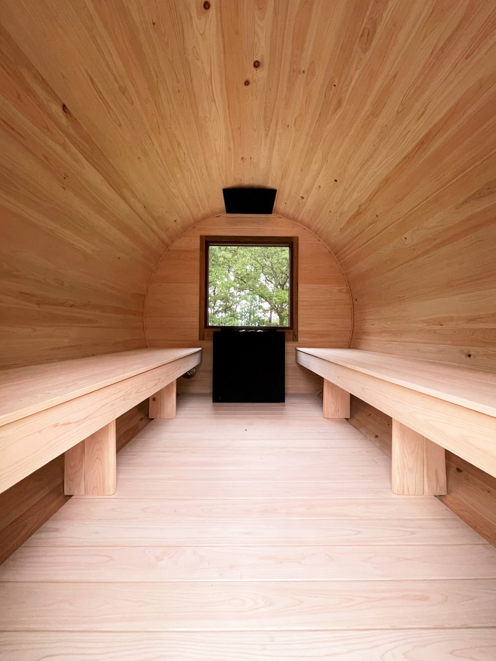 森のバレルサウナ