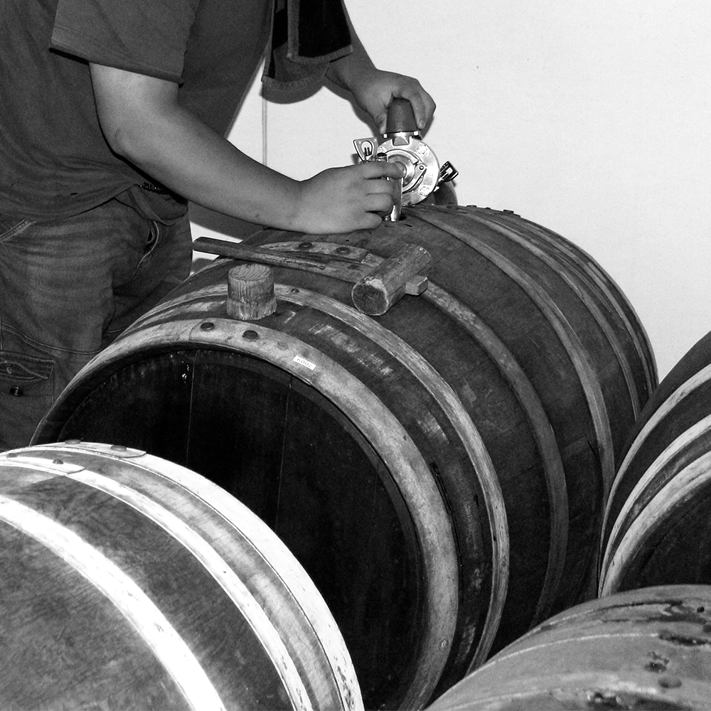 桜樽で熟成させた常陸野ネストビール さくらスタウト