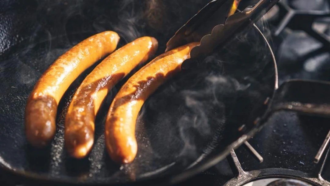 TESIOのソーセージは弾ける皮がたまらない！